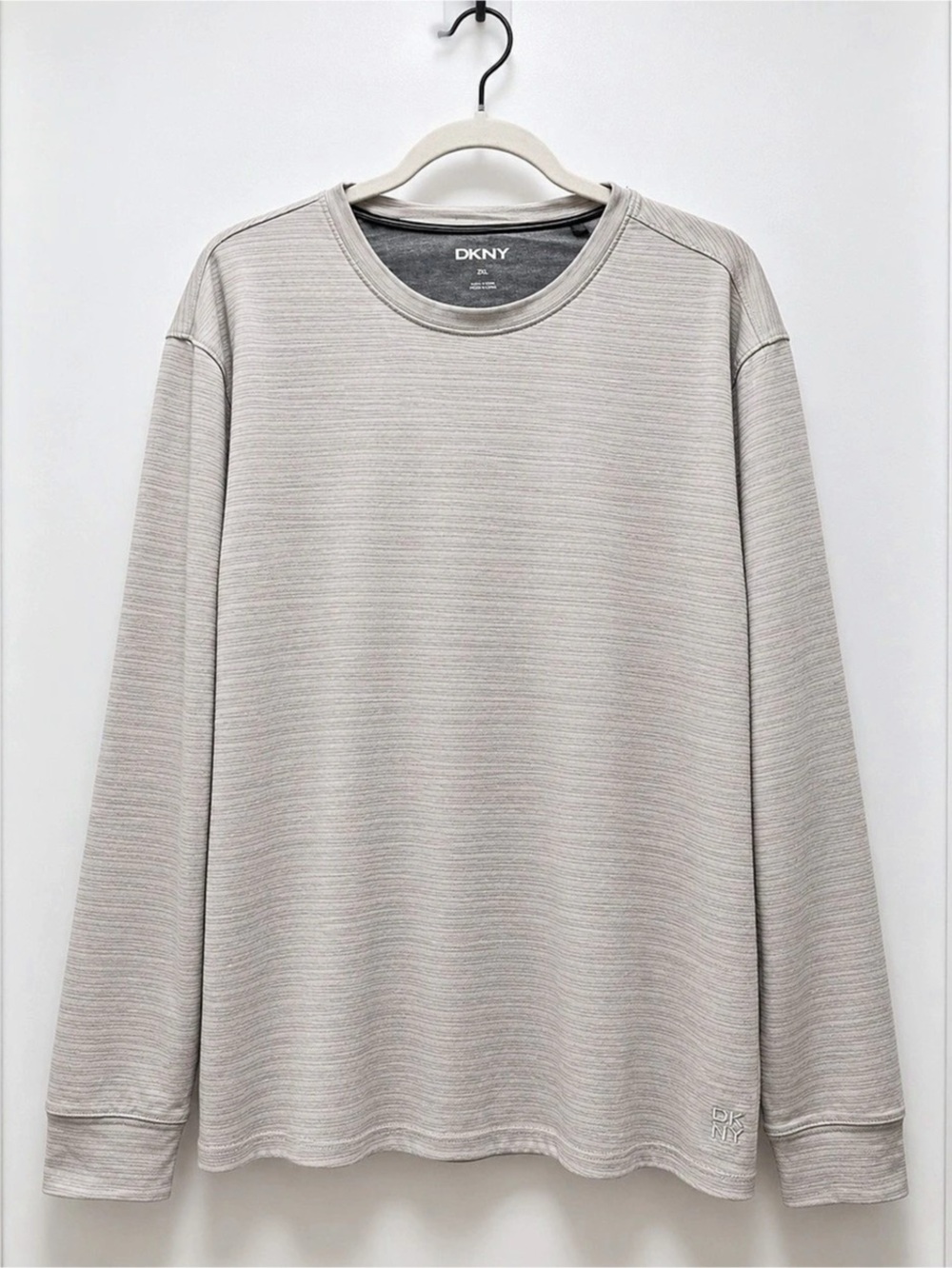 DKNY Men’s Light Grey Textured Striped Long Sleeve Crewneck Pullover Size 2XL